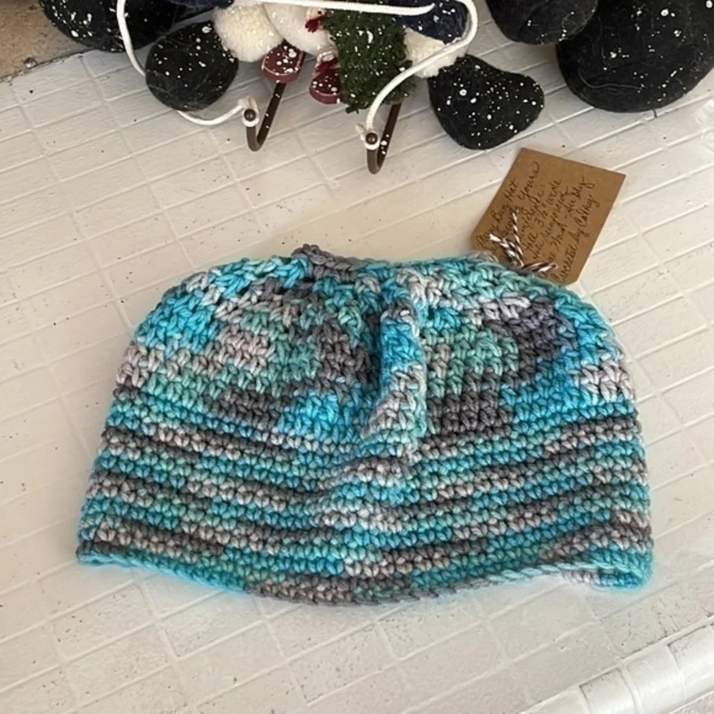 $20 SALE Handmade Messy Bun Ponytail Hat Aqua Black Crochet Beanie Women’s